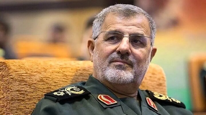 سرلشکر محمد پاکپور به فرماندهی کل سپاه پاسداران منصوب شد
