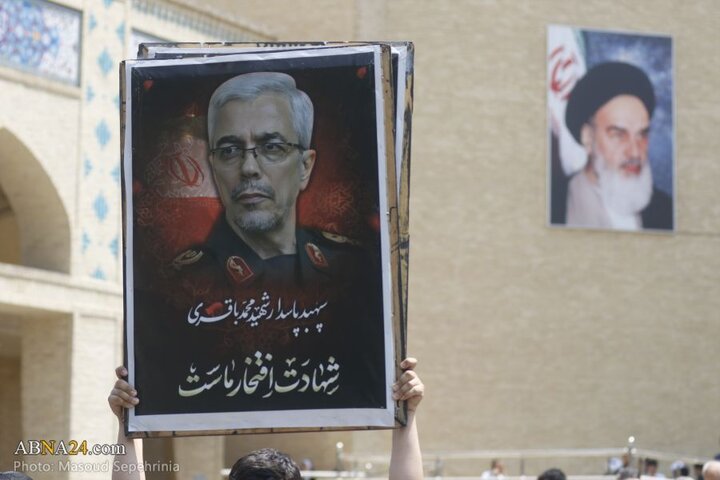 تجمع مردم تبریز پس از حملات رژیم صهیونیستی به ایران