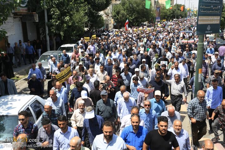 راهپیمایی نمازگزاران اصفهانی در محکومیت تجاوز رژیم صهیونیستی به کشور