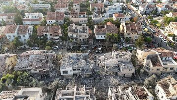 Rahoto Cikin Hotuna | Na Mummunar Barna Bayan Harin Makami Mai Linzamin Iran A Kudancin Tel Aviv