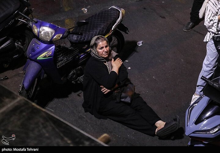تقرير مصور/ خروج حشود جماهيرية بطهران فرحيين بقصف الكيان الصهيوني الغاصب