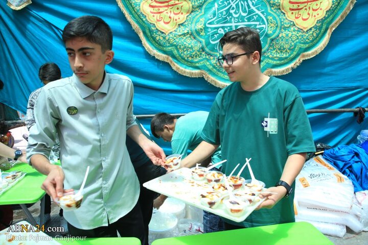 راهپیمایی و مهمانی کیلومتری عید غدیر در شهر اصفهان