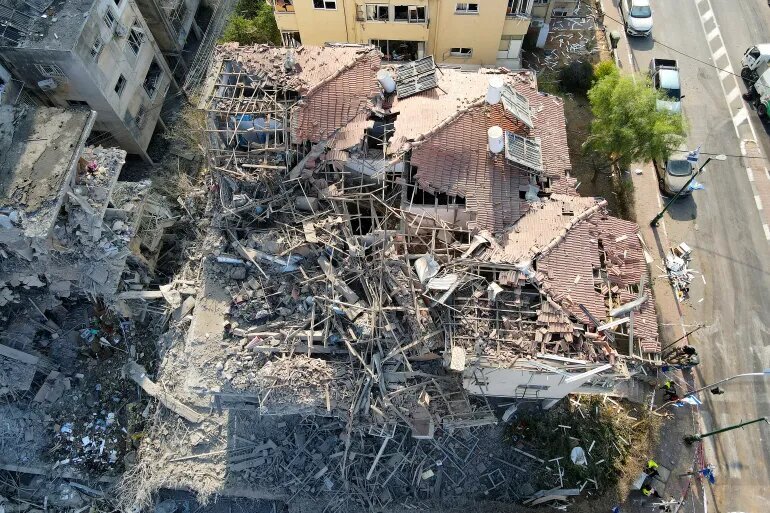 Mashambulizi makubwa ya makombora ya Iran dhidi ya Israel, watu 204 wameuawa na kujeruhiwa, uharibifu mkubwa usiokuwa na kifani katika Mji wa Tel Aviv