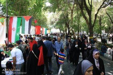 تقرير مصور/ مسيرة واسعة لأهالي اصفهان في مناسبة عيد الغدير الأغر