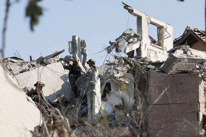 Photos: Massive destruction after Iranian missile hits south of Tel Aviv