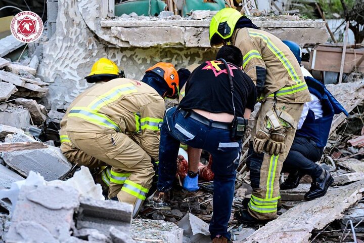 Photos: Massive destruction after Iranian missile hits south of Tel Aviv