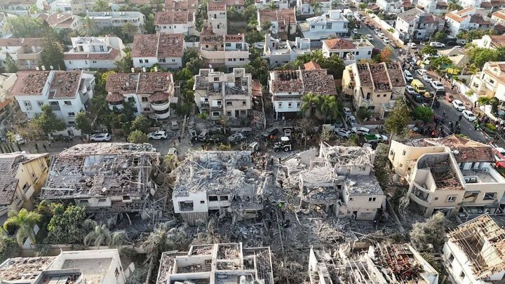 Photos: Massive destruction after Iranian missile hits south of Tel Aviv