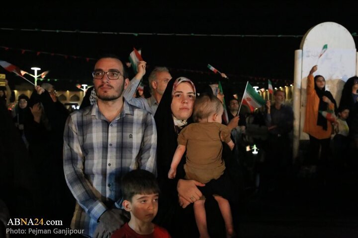 Photos: Spontaneous, epic gathering of Isfahan people in support of national revenge against Zionist regime