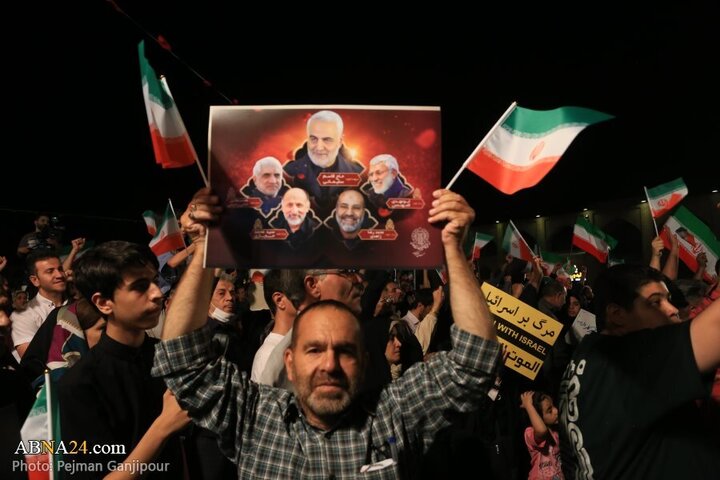 Photos: Spontaneous, epic gathering of Isfahan people in support of national revenge against Zionist regime