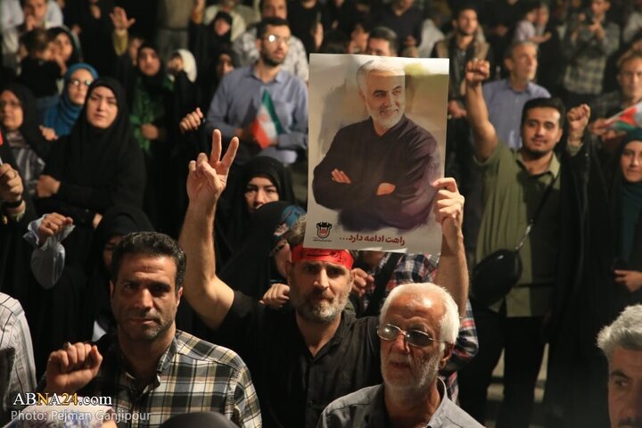 Photos: Spontaneous, epic gathering of Isfahan people in support of national revenge against Zionist regime