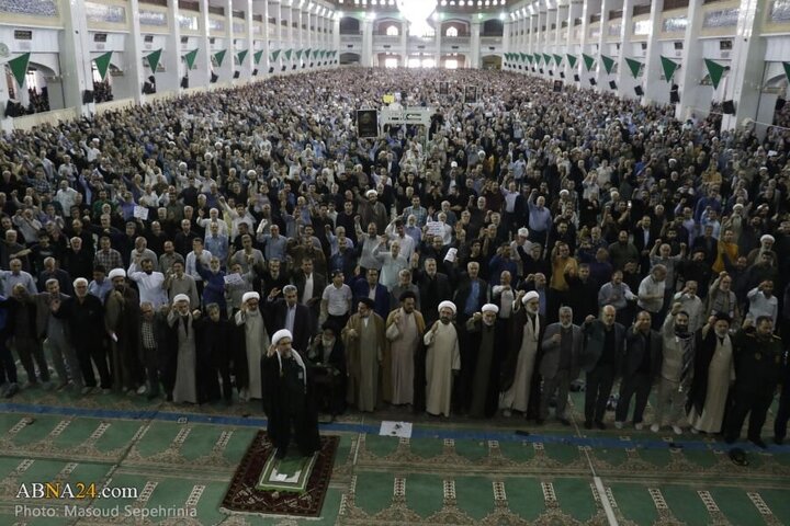 تقرير مصور/ مصلى الإمام الخميني (ره) في تبريز يشهد تجمعًا للمصلين ينددون بالعدوان الصهيوني