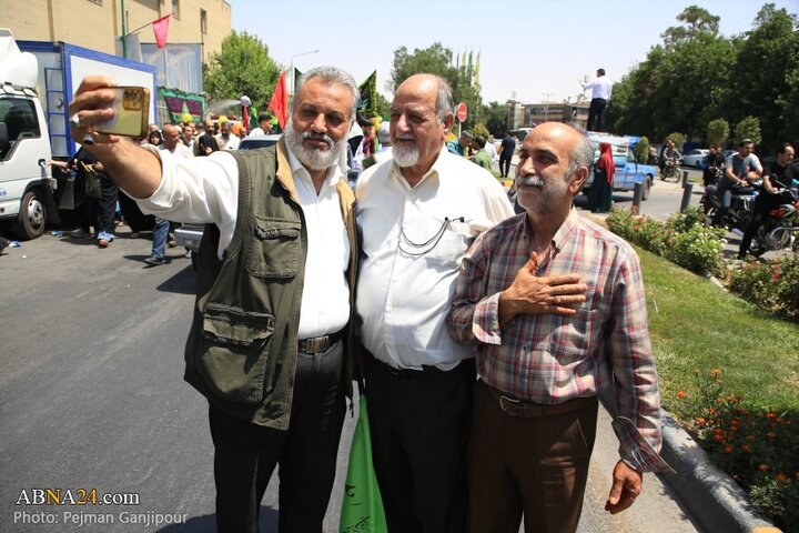 تقرير مصور/ مسيرة لموكب في عيد الغدير الأغر بمدينة اصفهان