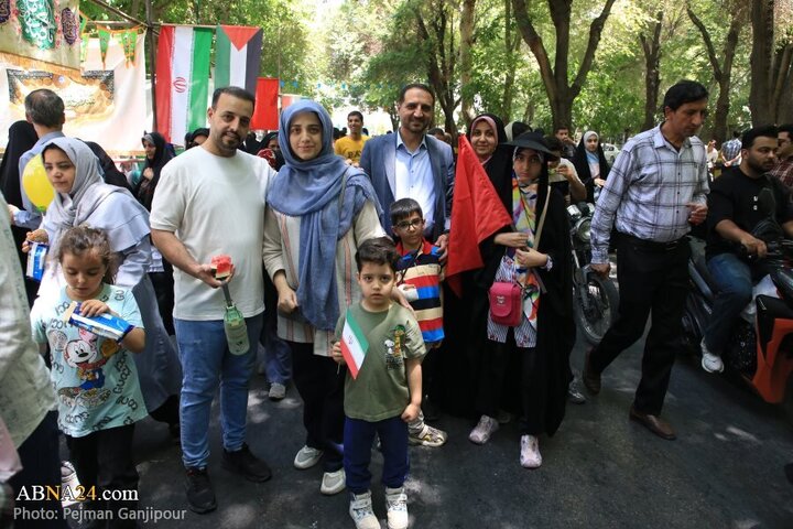 تقرير مصور/ مسيرة لموكب في عيد الغدير الأغر بمدينة اصفهان