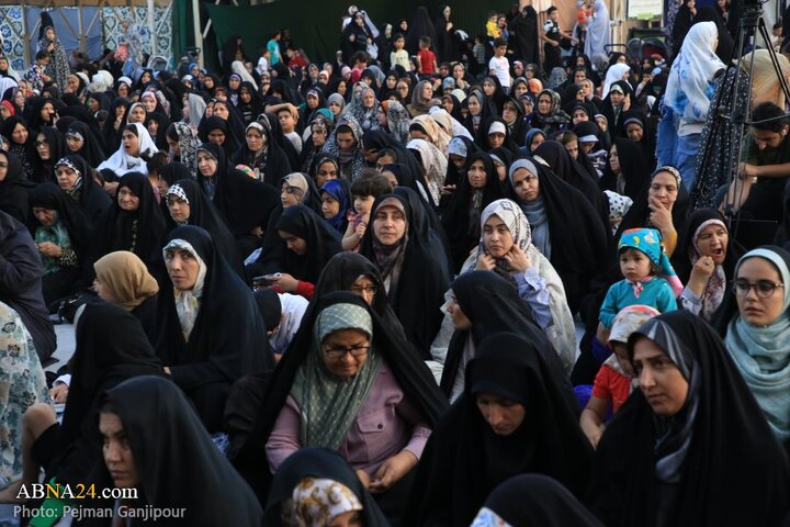 اجتماع غدیریون اصفهان در حرم حضرت زینب خواهر امام رضا(ع)