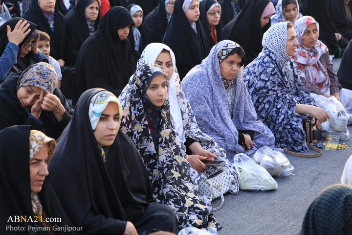 اجتماع غدیریون اصفهان در حرم حضرت زینب خواهر امام رضا(ع)