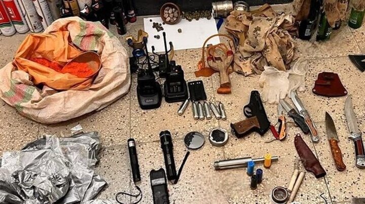 کشف بمب و مواد منفجره از خانه تیمی موساد در ساوجبلاغ