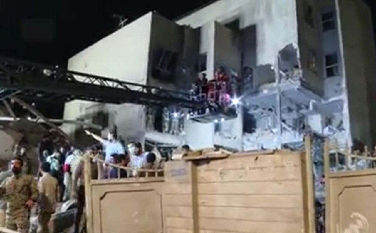 Video: Destruction of residential buildings in Narmak, Tehran, due to early morning attacks by Zionist regime