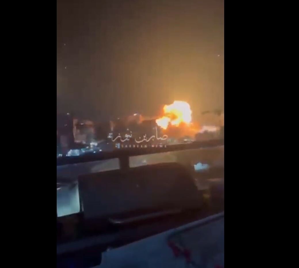 Video: Iranian missiles bypassed Israeli and American air defenses and strongly hit their targets