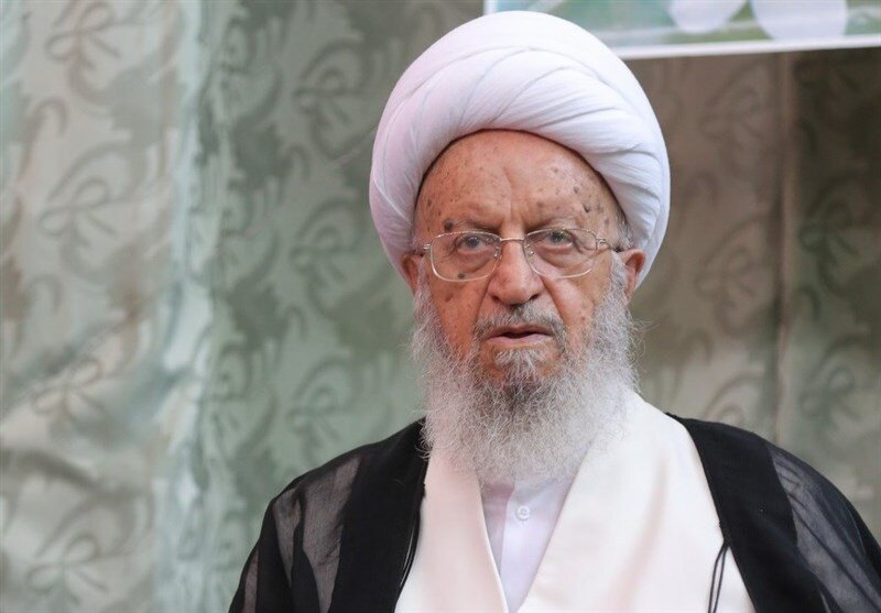 Grand Ayatollah Makarem Shirazi: Iranians demand swift response to Zionist crimes
