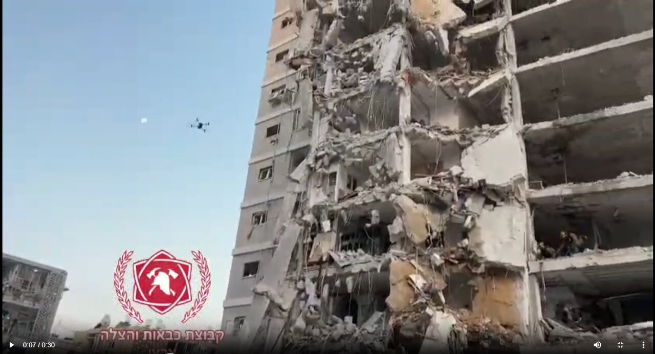 Video | Hz. Əli Şiələrinin raket zərbəsindən sonra Tel-Əvivin cənubunda dağıntıların miqyası