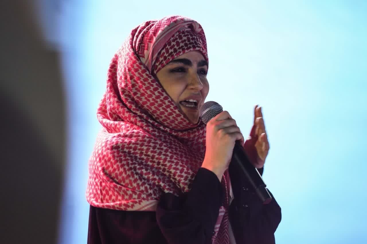 ویدیو| واکنش حضار در اجتماع سراسری «فریاد فلسطین »در لحظه پرتاب موشکهای ایرانی