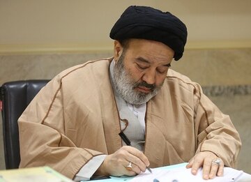 Senior cleric condemns Zionist attacks as crimes against humanity