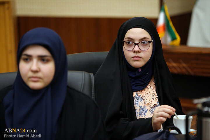 Photos: Group of Western Shiite youth meet with Secretary General of Ahlul Bayt World Assembly