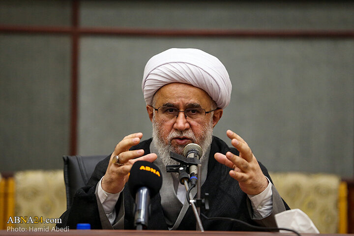 Photos: Group of Western Shiite youth meet with Secretary General of Ahlul Bayt World Assembly