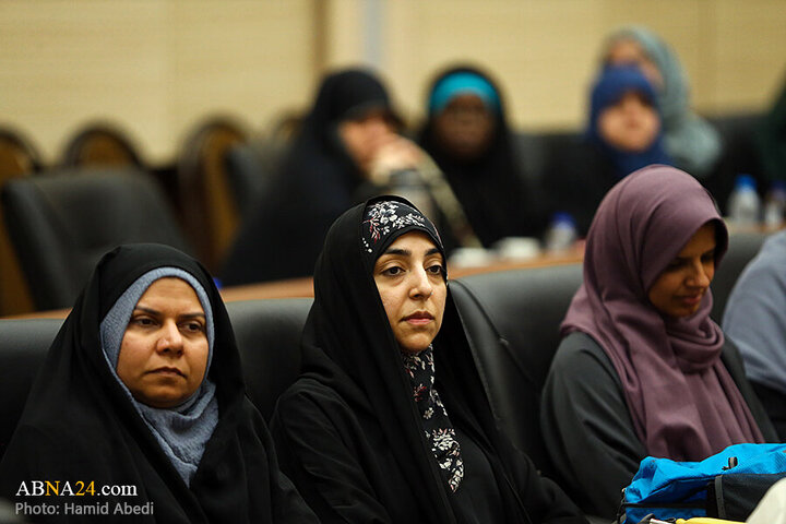 Photos: Group of Western Shiite youth meet with Secretary General of Ahlul Bayt World Assembly