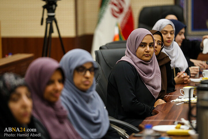 Photos: Group of Western Shiite youth meet with Secretary General of Ahlul Bayt World Assembly