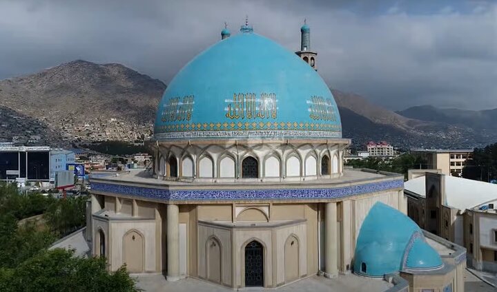 اتهام «غصب» به بزرگ‌ترین نهاد علمی شیعیان افغانستان