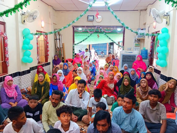 ပြည် ရှီအဟ် အေမာမ်ဘာရာ တွင် အီးဒ်ဒေ ဂဒီးရ် ကျင်းပနေသည့် မြင်ကွင်း ။ ။ Photos