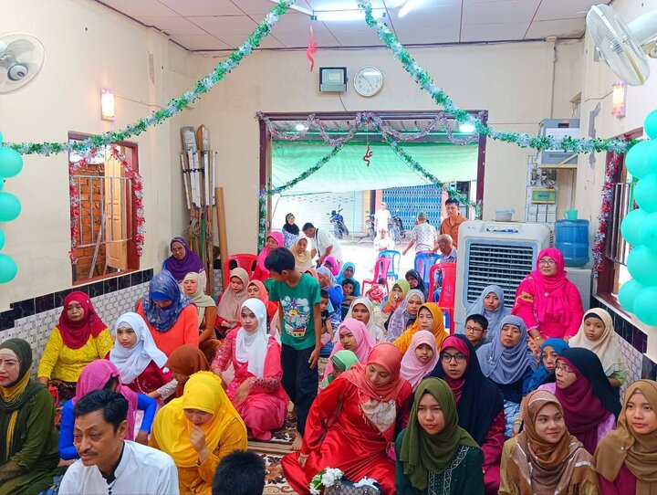 ပြည် ရှီအဟ် အေမာမ်ဘာရာ တွင် အီးဒ်ဒေ ဂဒီးရ် ကျင်းပနေသည့် မြင်ကွင်း ။ ။ Photos