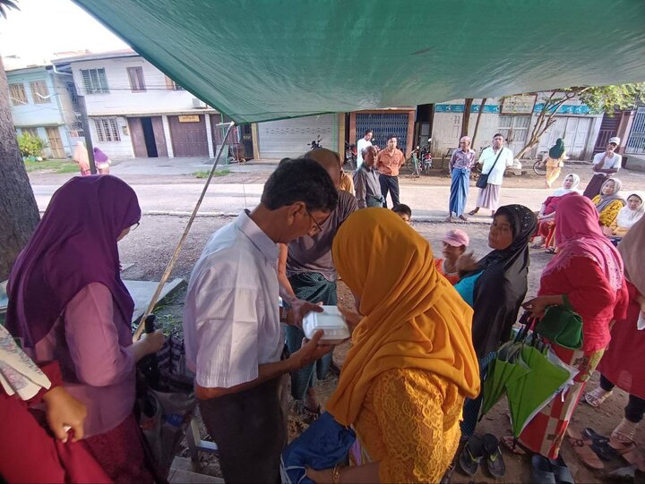 ပြည် ရှီအဟ် အေမာမ်ဘာရာ တွင် အီးဒ်ဒေ ဂဒီးရ် ကျင်းပနေသည့် မြင်ကွင်း ။ ။ Photos