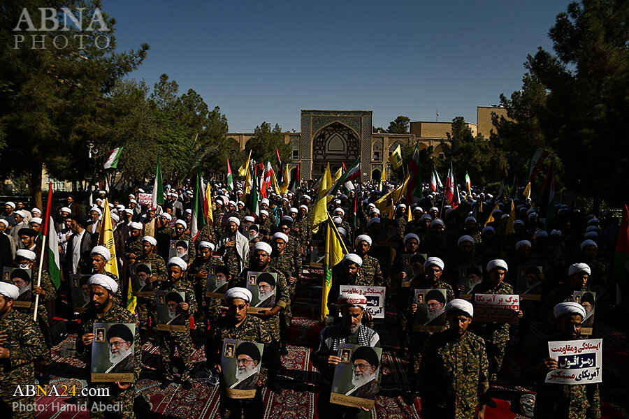 اجتماع عظیم حوزه علمیه قم در حمایت از نیروهای مسلح برگزار می‌شود