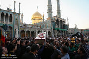 Informe fotográfico |  Ceremonia fúnebre de 8 mártires iraníes tras ataques del régimen sionista en Qom