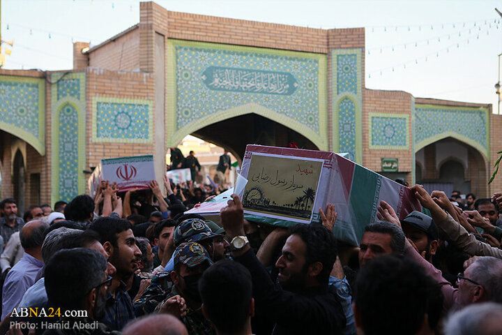 Informe fotográfico |  Ceremonia fúnebre de 8 mártires iraníes tras ataques del régimen sionista en Qom