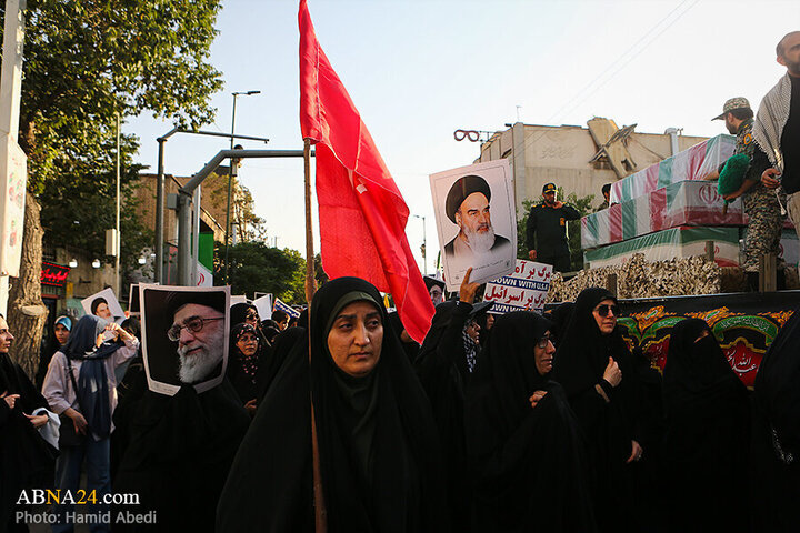 Informe fotográfico |  Ceremonia fúnebre de 8 mártires iraníes tras ataques del régimen sionista en Qom