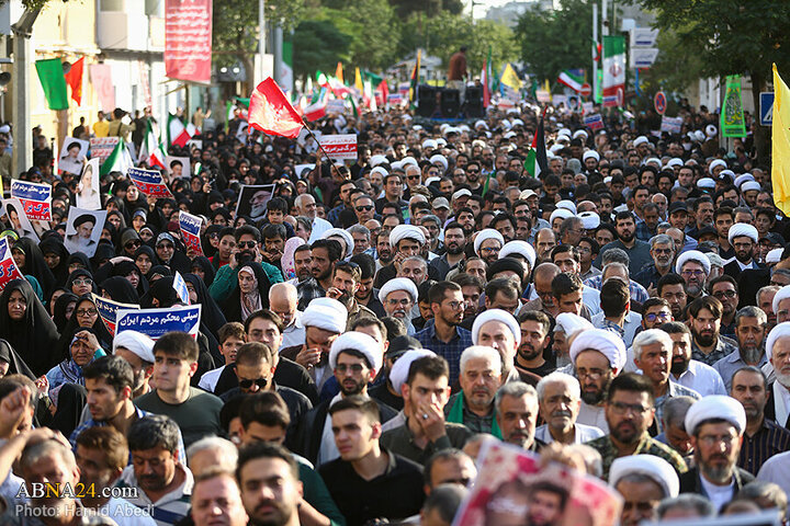 Informe fotográfico |  Ceremonia fúnebre de 8 mártires iraníes tras ataques del régimen sionista en Qom