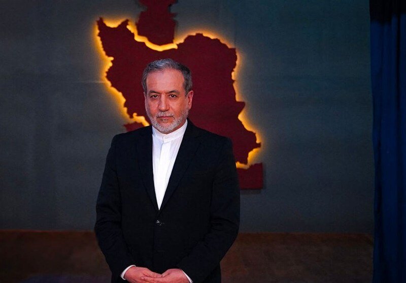 Arakçi: Düşman Bizi Taleplerini Kabul Etmeye Zorlayamaz