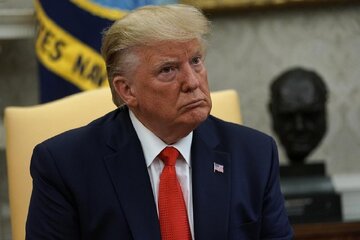 Dissenso tra i più stretti consiglieri di Trump sull'adesione al regime sionista contro l'Iran