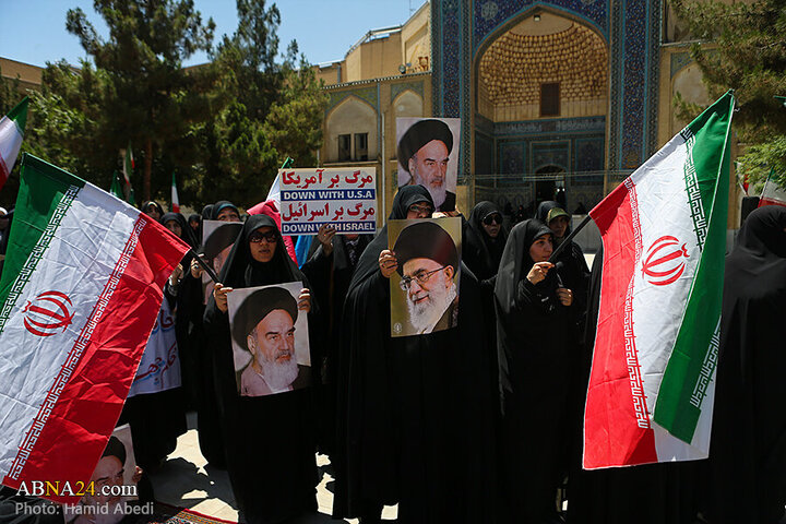 Photos: Qom seminarians gather to condemn Zionist regime's aggression against Iran