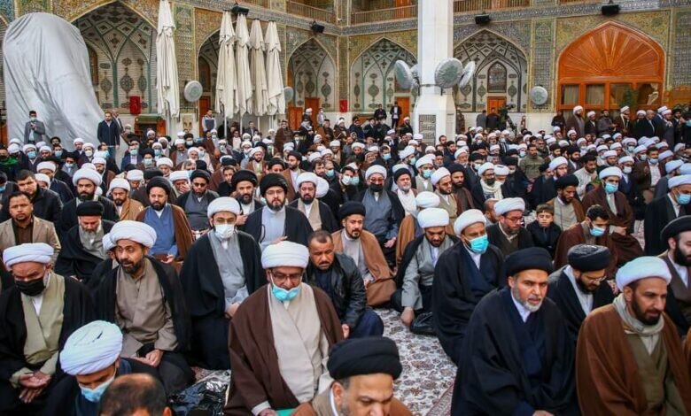 طلاب حوزه علمیه نجف: مقام مرجعیت خط قرمز ماست