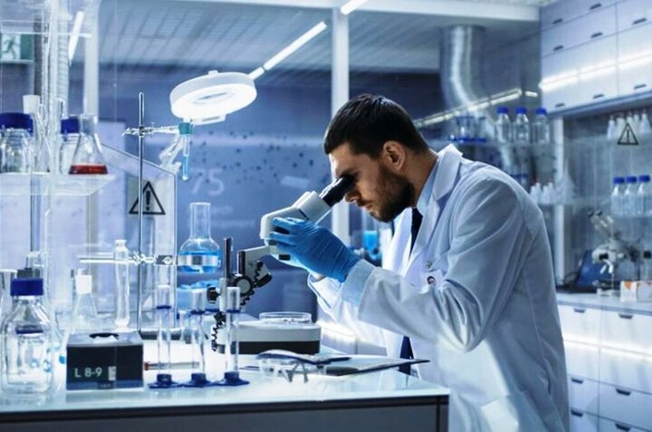 جایگاه علمی شهدای هسته‌ای ایران / تالیف ۵۵۵ مقاله در مسیر رشد علم و گسترش صلح