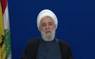 احرار عالم امام خامنہ ای کے گرد متحد ہوجائیں / امریکہ اور اسرائیل ایران کو شکست دینے سے عاجز ہیں، شیخ نعیم قاسم