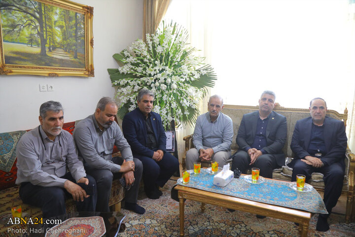 دیدار با خانواده دانشمند هسته‌ای شهید امیرحسین فقهی در شهر قم