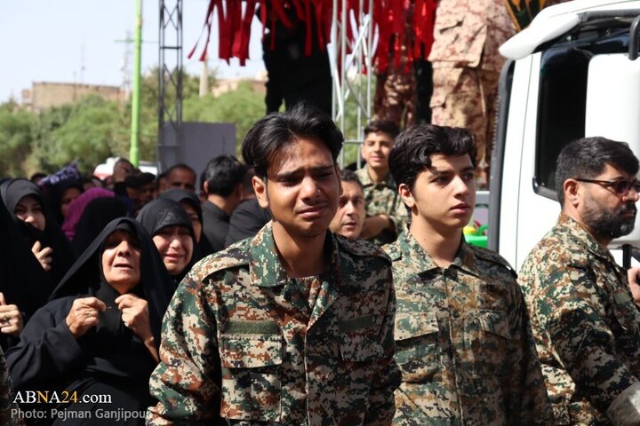 Rapora Wêneyan:oxir kirina 5 cenazên Şehîdan ji terafen rejîma sihyonistî hatibon Şehîd kirin liparesgeha Îsfehan li bajare Erdistanê