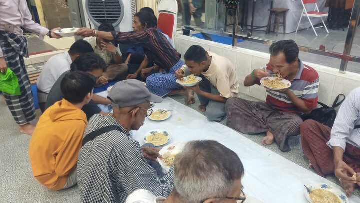 ရန်ကုန်မြို့ ပန်ဂျာ ရှီအဟ် မတ်စ်ဂျစ်ဒ် တွင် ဒိုအာ ကိုမိုင်းလ် စုပေါင်းဖတ်ရွတ်  ။ ။ Photos