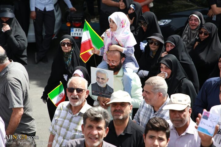 سنگ تمام مردم شهر اصفهان در تشییع پیکر شهدای تجاوز رژیم صهیونیستی