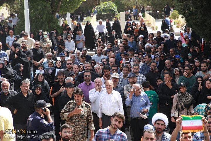 سنگ تمام مردم شهر اصفهان در تشییع پیکر شهدای تجاوز رژیم صهیونیستی